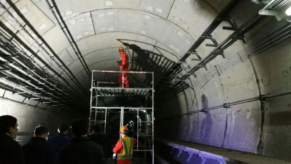 郑州地铁线路病害整治及养护维修